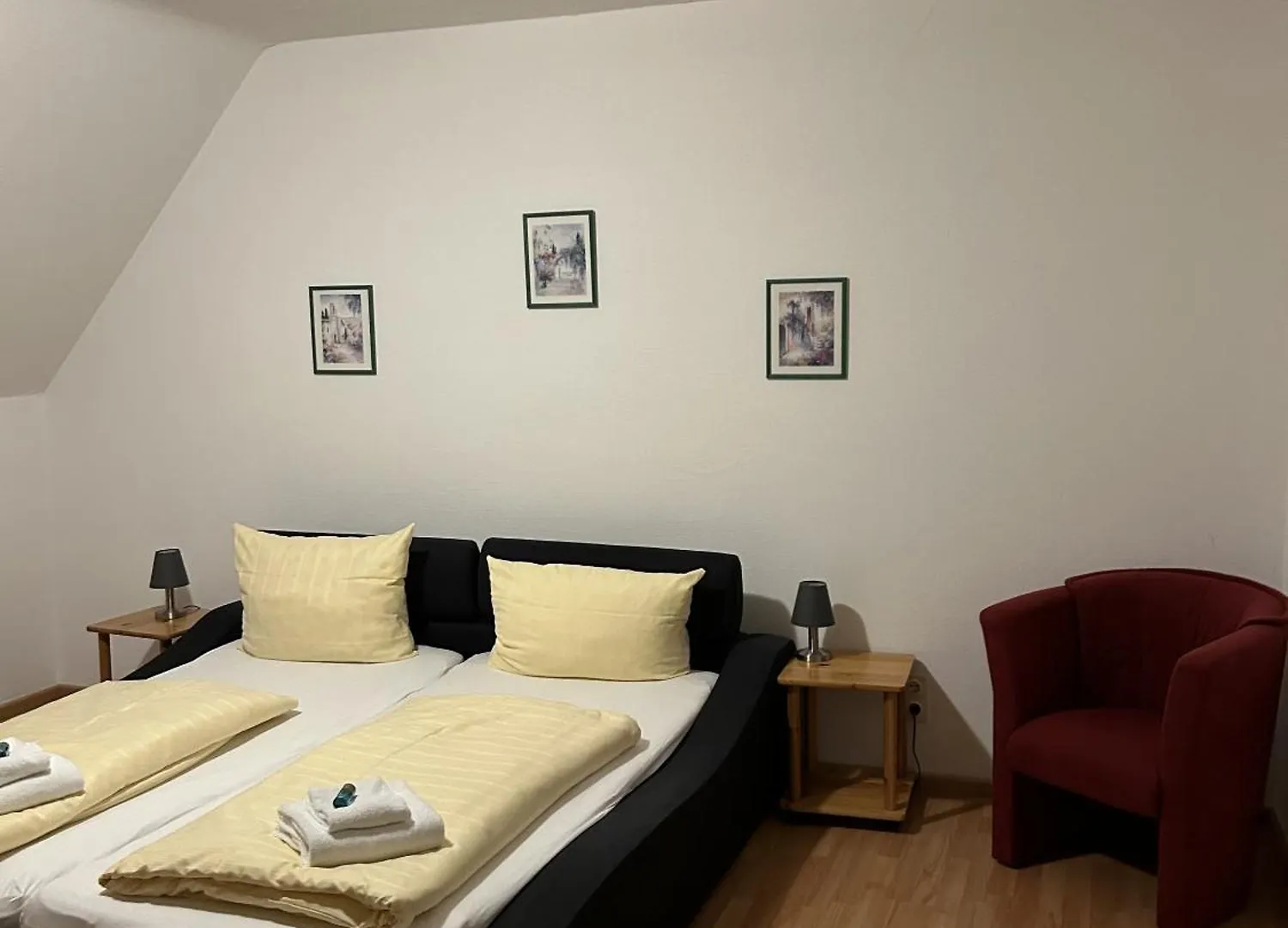 **  Hotel Landgasthof Zum Kaffelstein Kreuzwertheim Německo